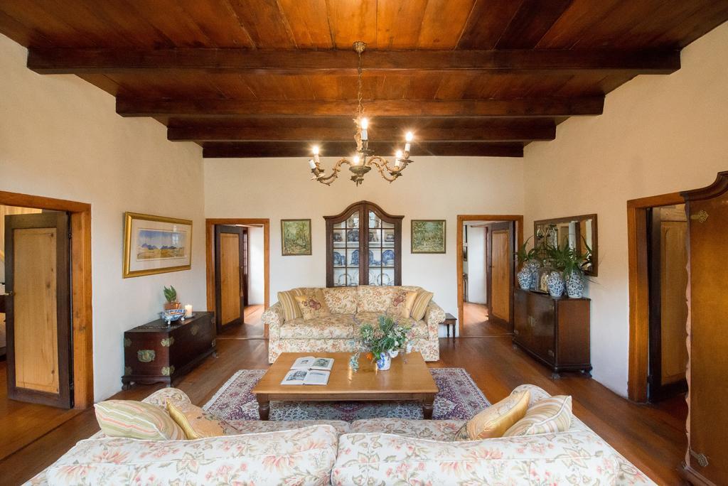 Tulbagh Country Guest House - Cape Dutch Quarters 외부 사진